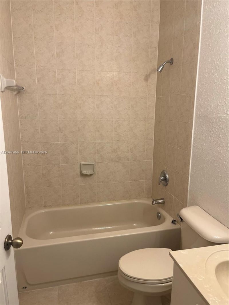 2432 SE 14th Ave, Unit 277, Homestead, FL 33035 Photo
