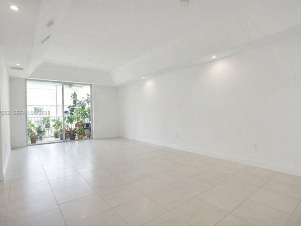 10720 NW 66th St, Unit 205, Doral, FL 33178