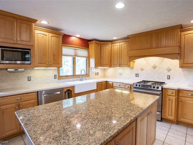 3815 W Sweet Briar Drive, Medina, OH 44256 Photo 12