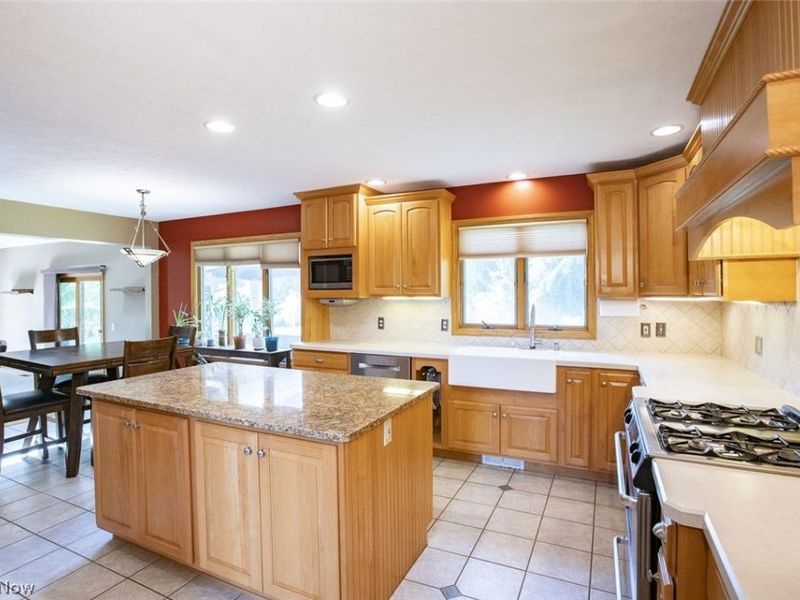 3815 W Sweet Briar Drive, Medina, OH 44256 Photo 9