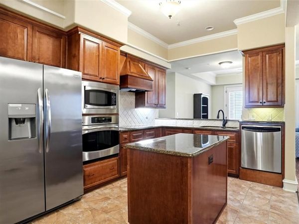 301 Watermere Drive , Unit 414, Southlake, TX 76092