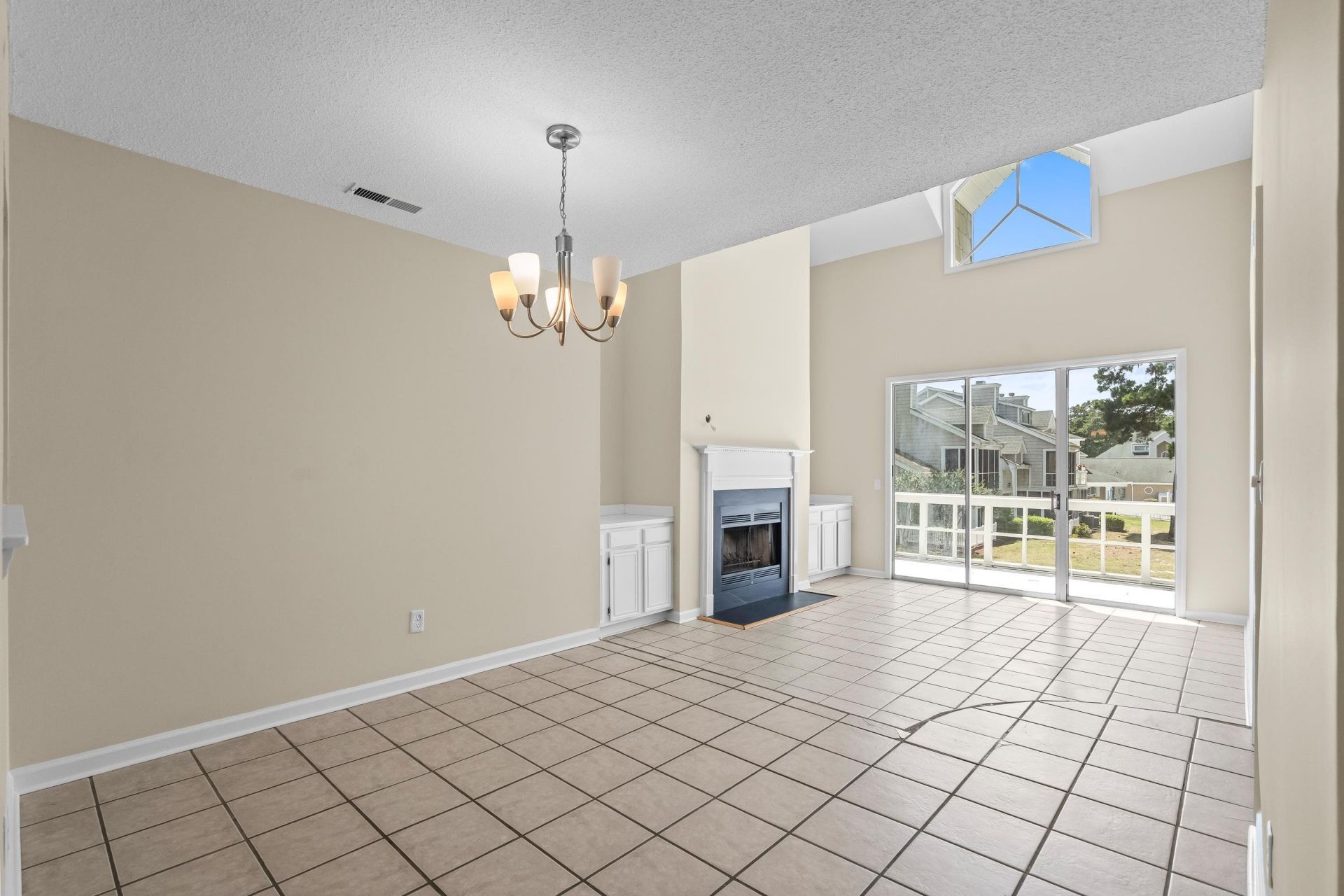 3827 Masters Ct.  Photo 6