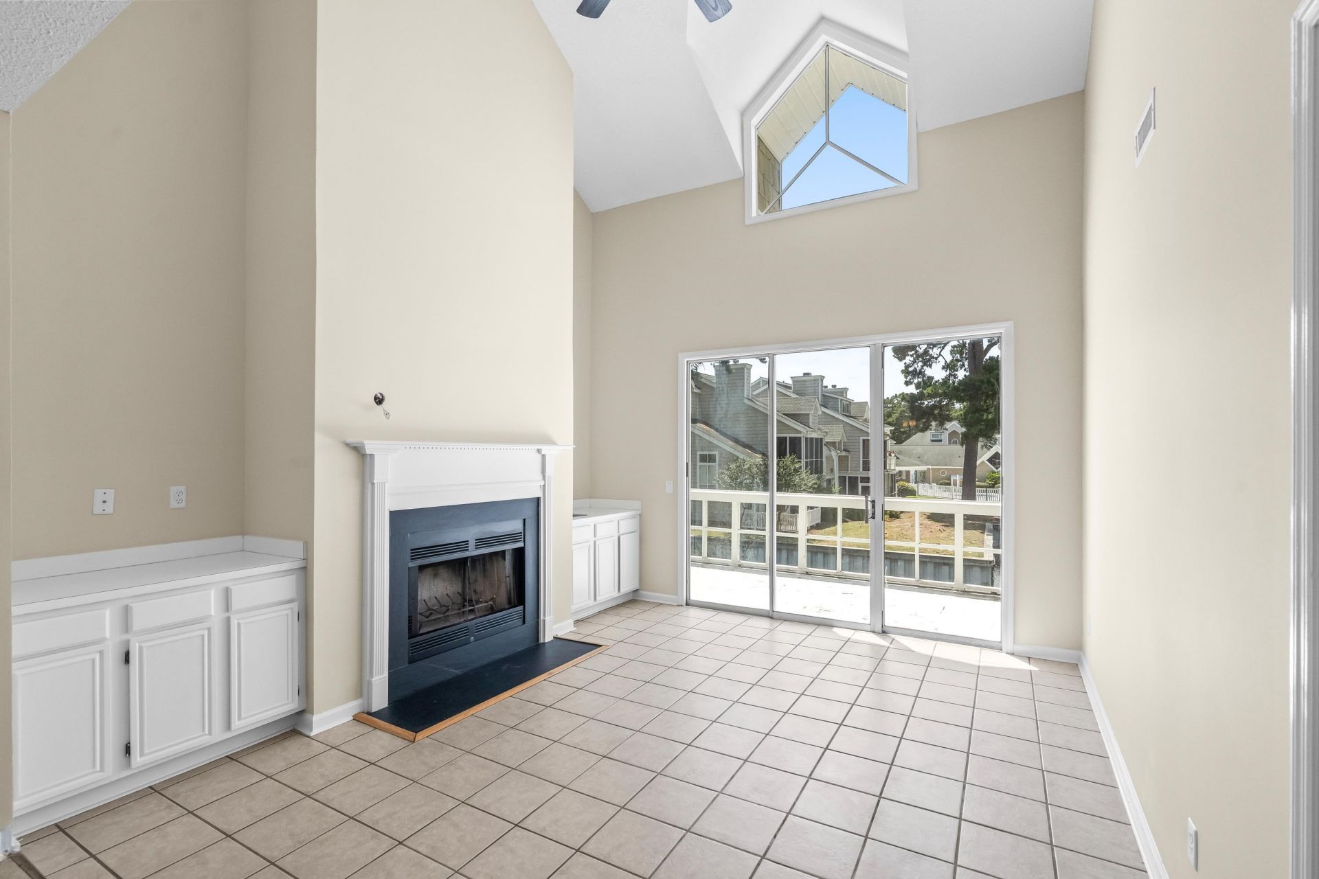 3827 Masters Ct.  Photo 7