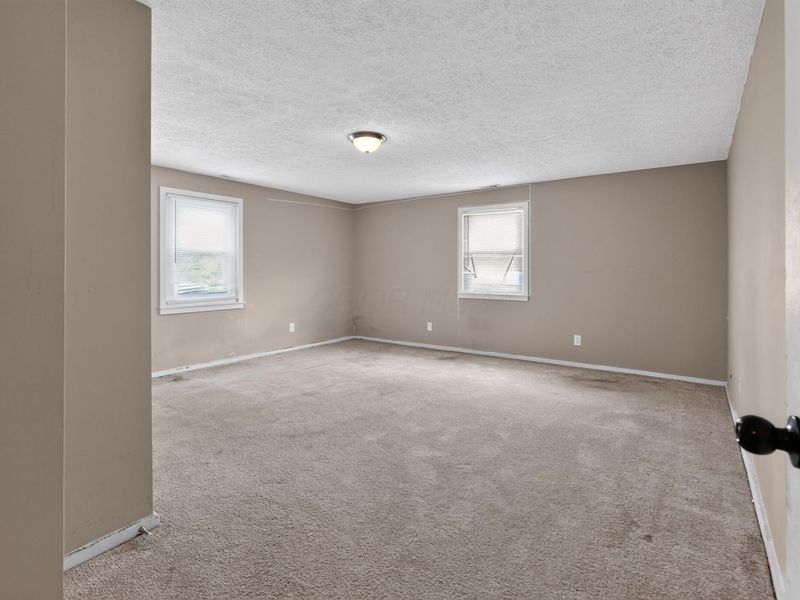 2183 Safford Avenue , Columbus, OH 43223 Photo 12