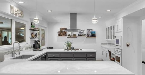6685 Arboga Way, Sacramento, CA 95831 Photo