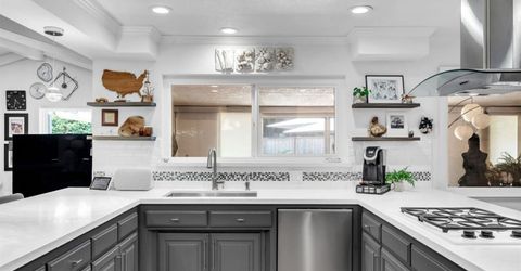 6685 Arboga Way, Sacramento, CA 95831 Photo