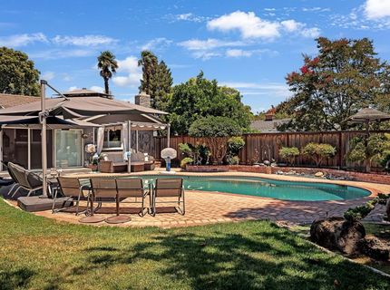 6685 Arboga Way, Sacramento, CA 95831 Photo