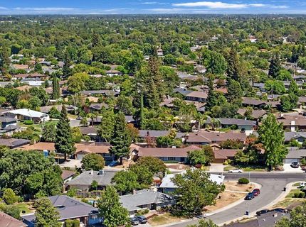 6685 Arboga Way, Sacramento, CA 95831 Photo