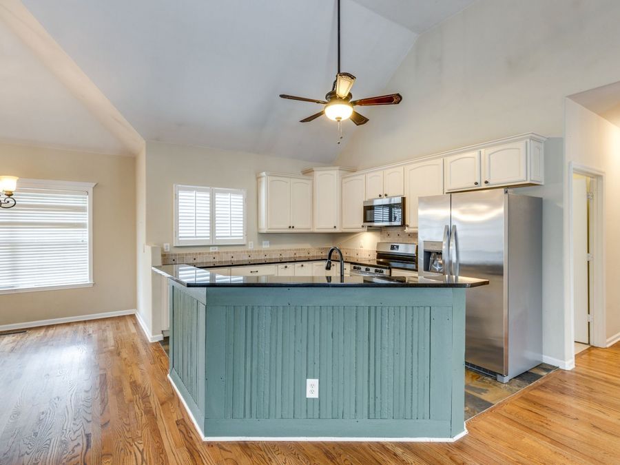 Property Image 35