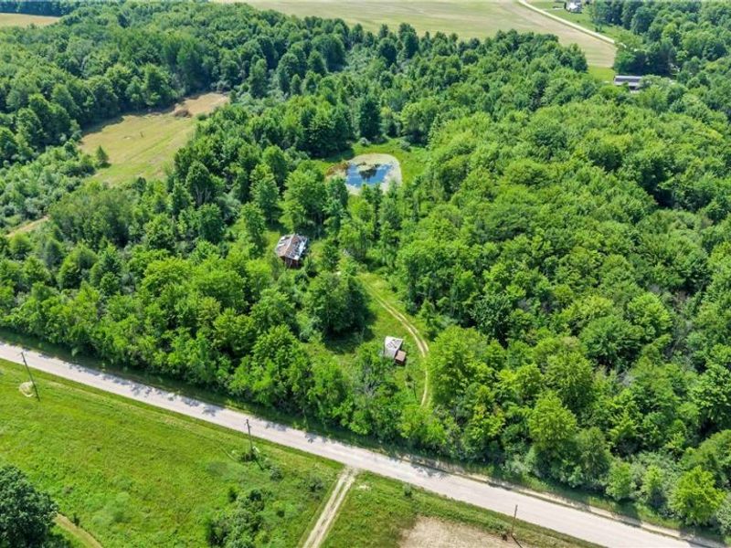 1612 Brockway Road, Rome, OH 44085 Photo 4