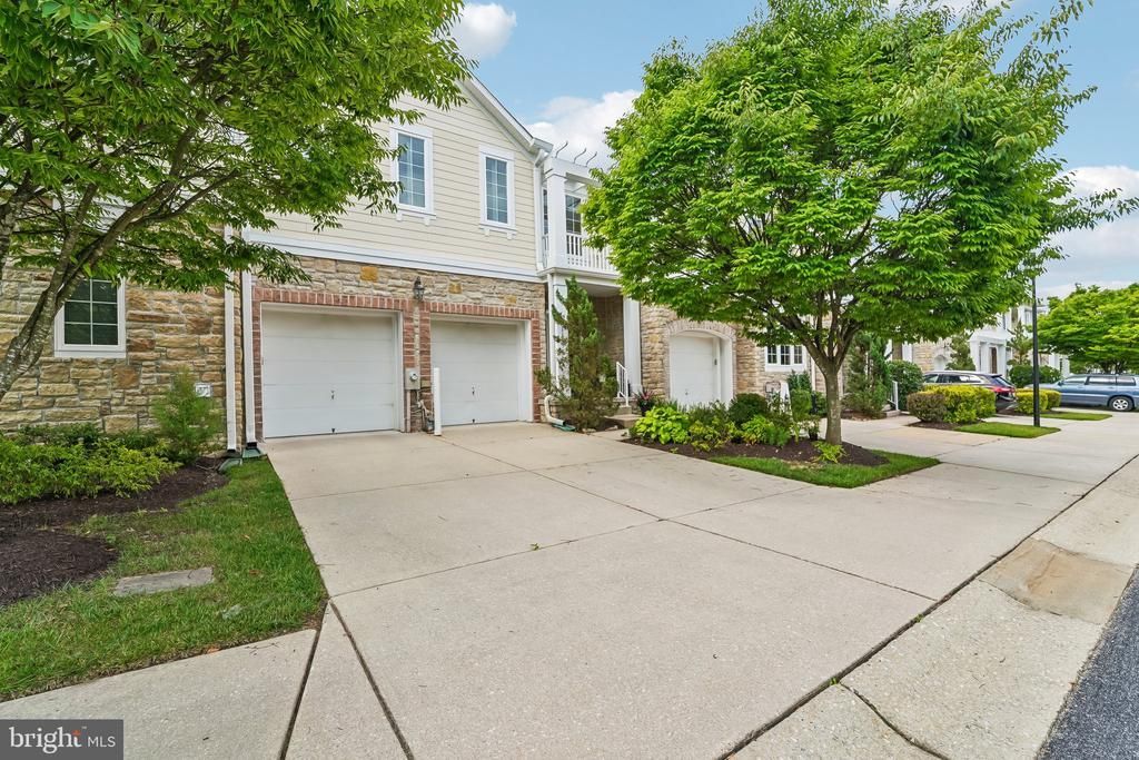8893 SHINING OCEANS WAY, COLUMBIA, MD 21045