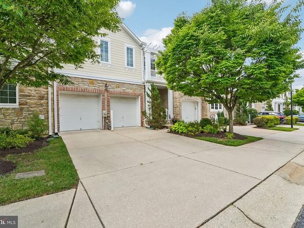 8893 SHINING OCEANS WAY, Unit 15, COLUMBIA, MD 21045