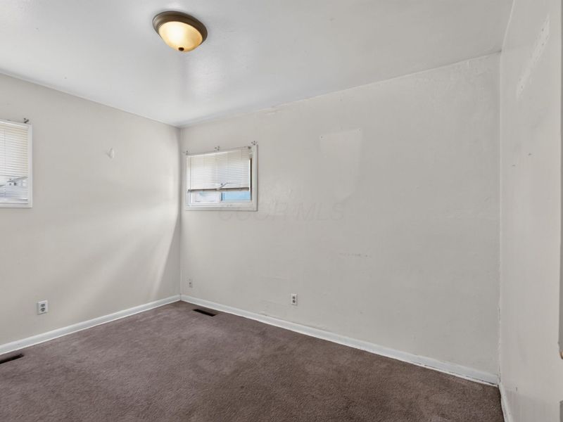 2418 Century Drive , Columbus, OH 43211 Photo 17