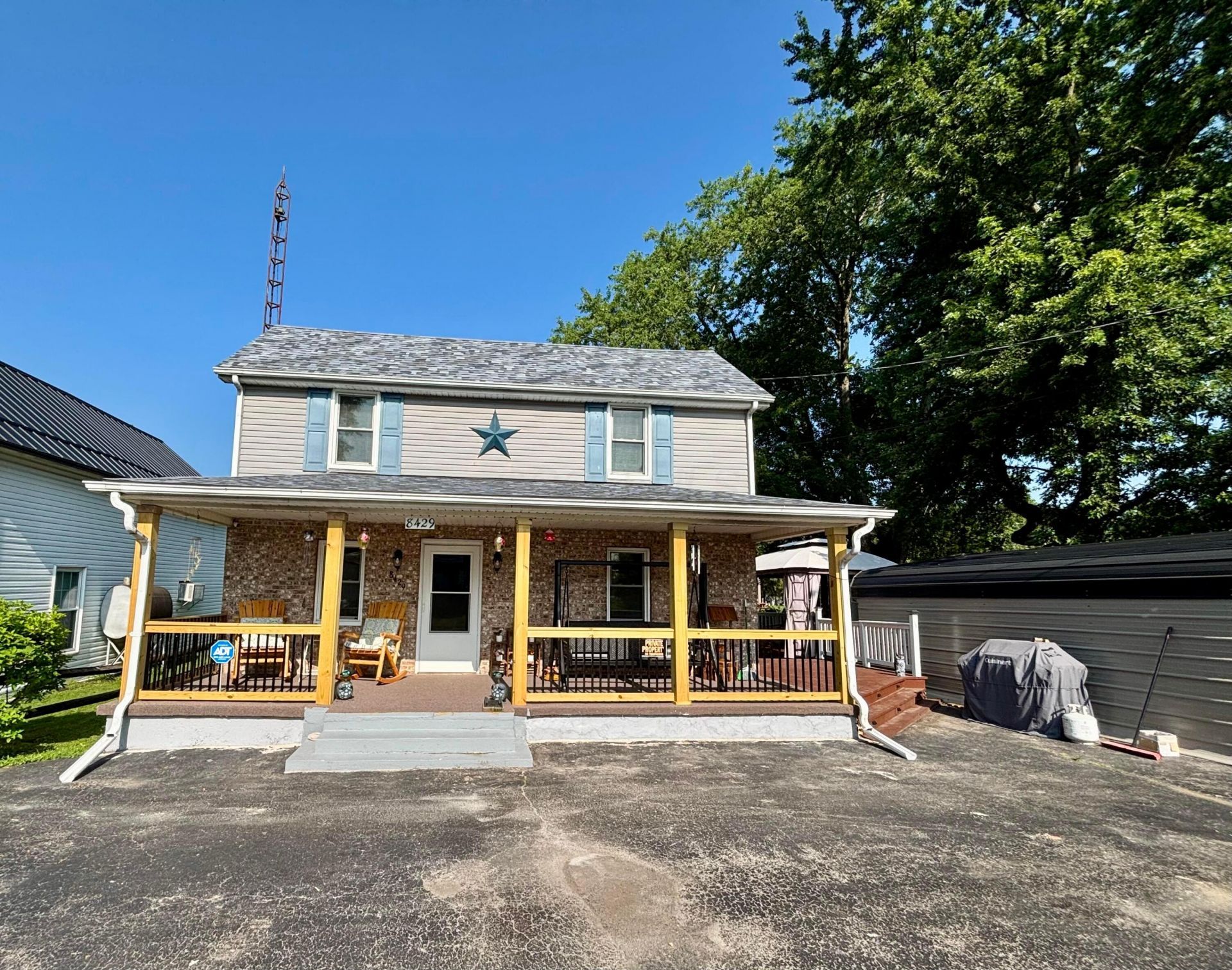8429 East Street Nw, Milledgeville, OH 43142 Main Photo