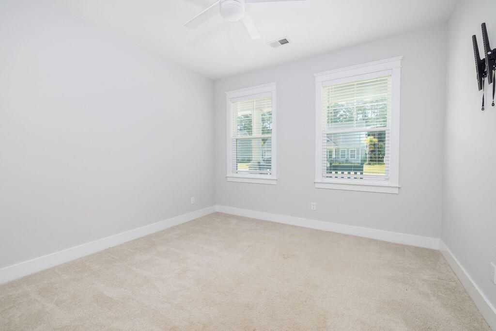 169 Huguenot Trail Photo 22