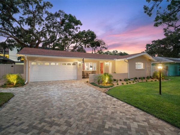 7940 3RD STREET N, ST PETERSBURG, FL 33702