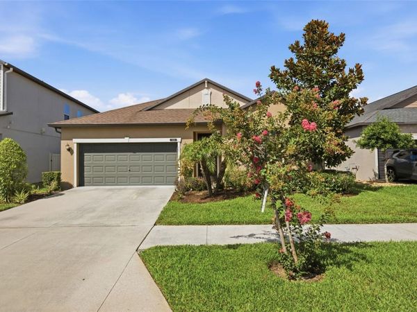 21816 CREST MEADOW DRIVE , LAND O LAKES, FL 34637