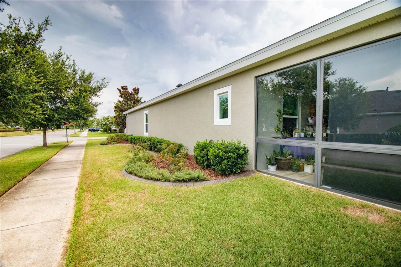 16485 Courtyard Loop, Land O Lakes, FL 34638 Photo