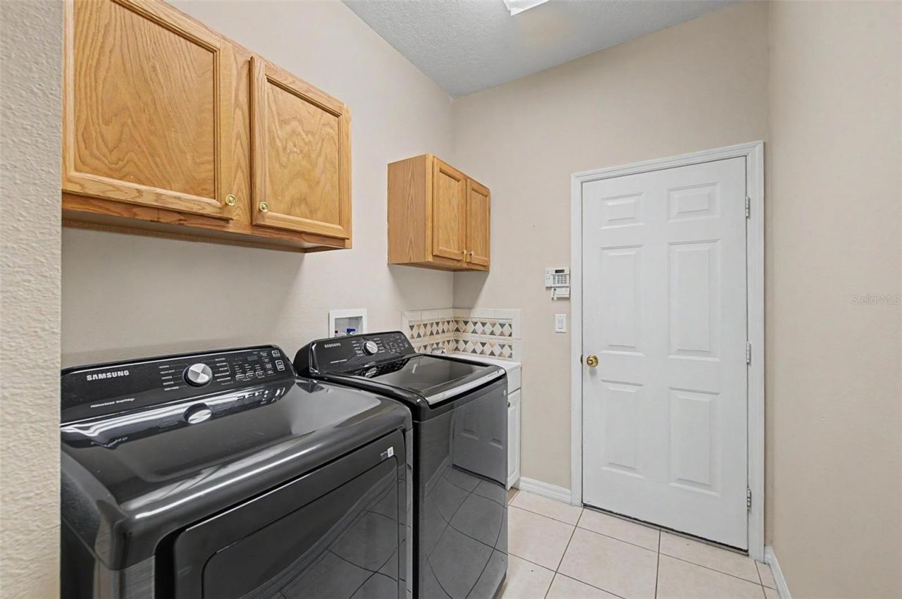 2811 Ravendale Lane , Holiday, FL 34691 Photo