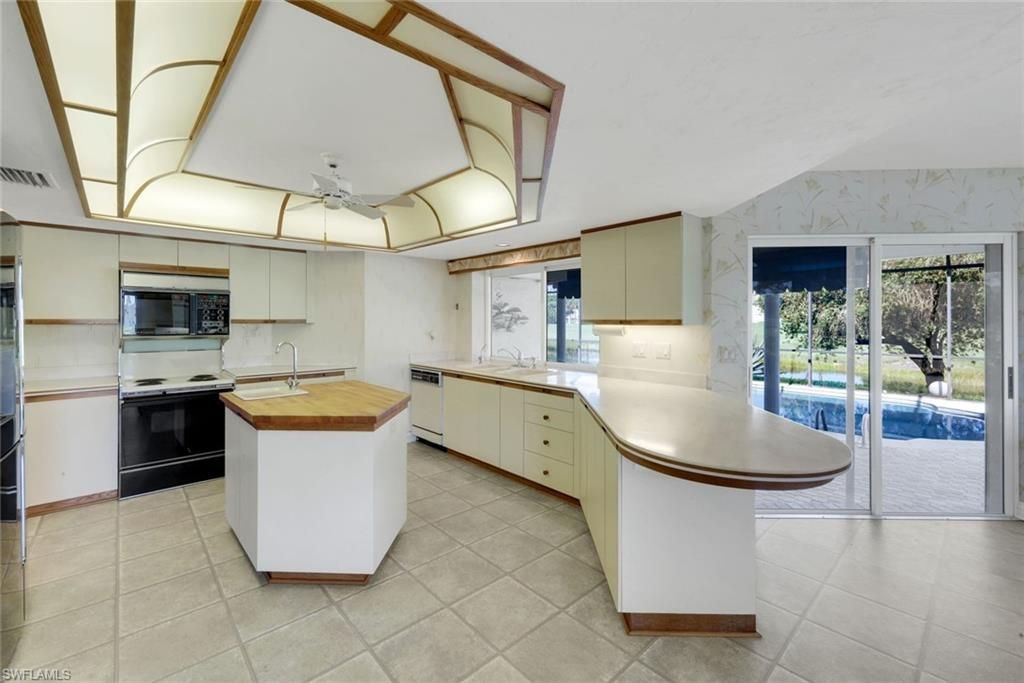 2227 Regal Way, Naples, FL 34110 Photo