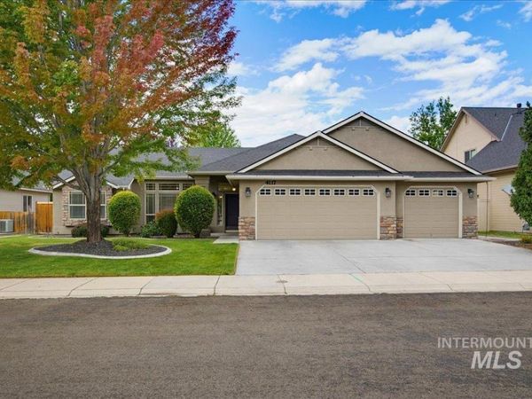 4117 N Buckstone Ave, Meridian, ID 83646