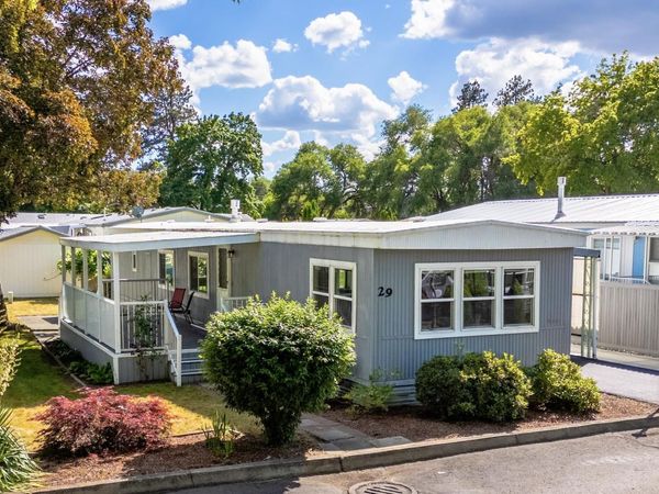 208 S Neyland Rd, Liberty Lake, WA 99019