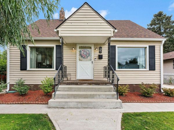 1907 N Nelson St, Spokane, WA 99207
