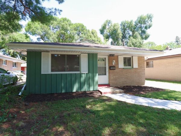 6520 N 56th STREET, Milwaukee, WI 53223