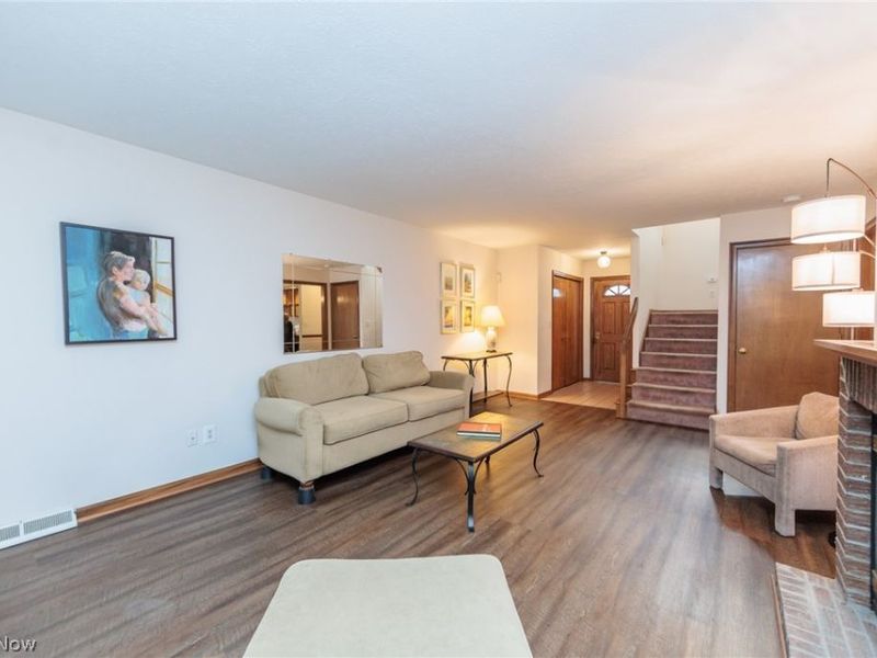 1900 Lillian Road, Stow, OH 44224 Photo 4