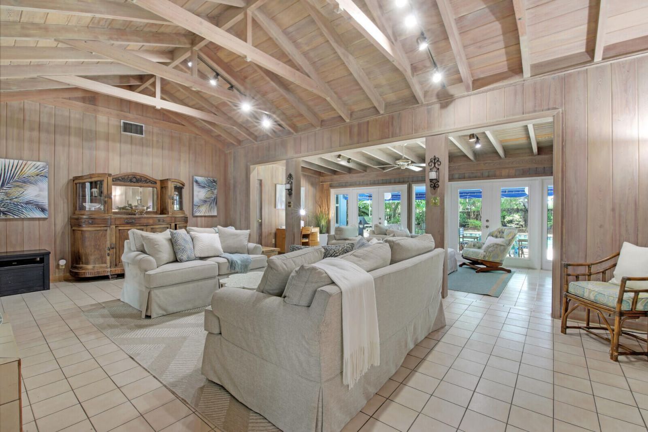 9 NW 9th Street, Delray Beach, FL 33444 Photo