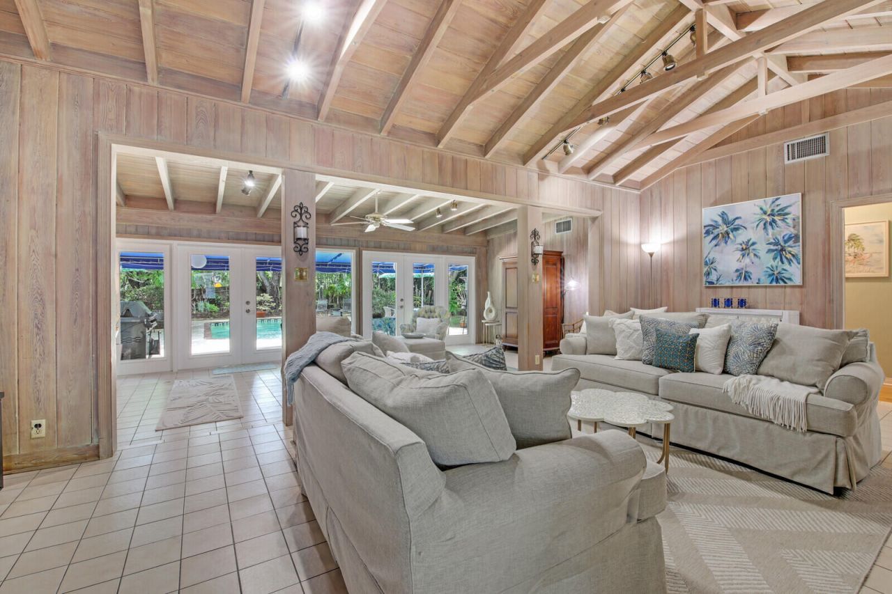 9 NW 9th Street, Delray Beach, FL 33444 Photo