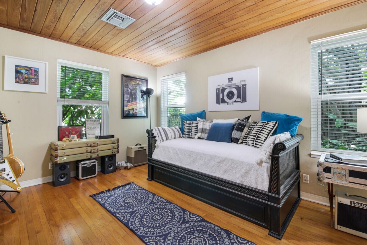 9 NW 9th Street, Delray Beach, FL 33444 Photo