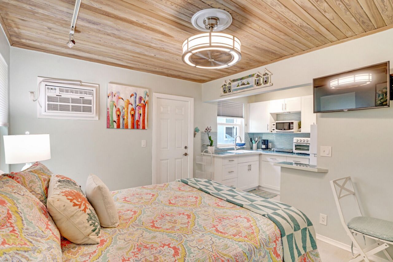 9 NW 9th Street, Delray Beach, FL 33444 Photo