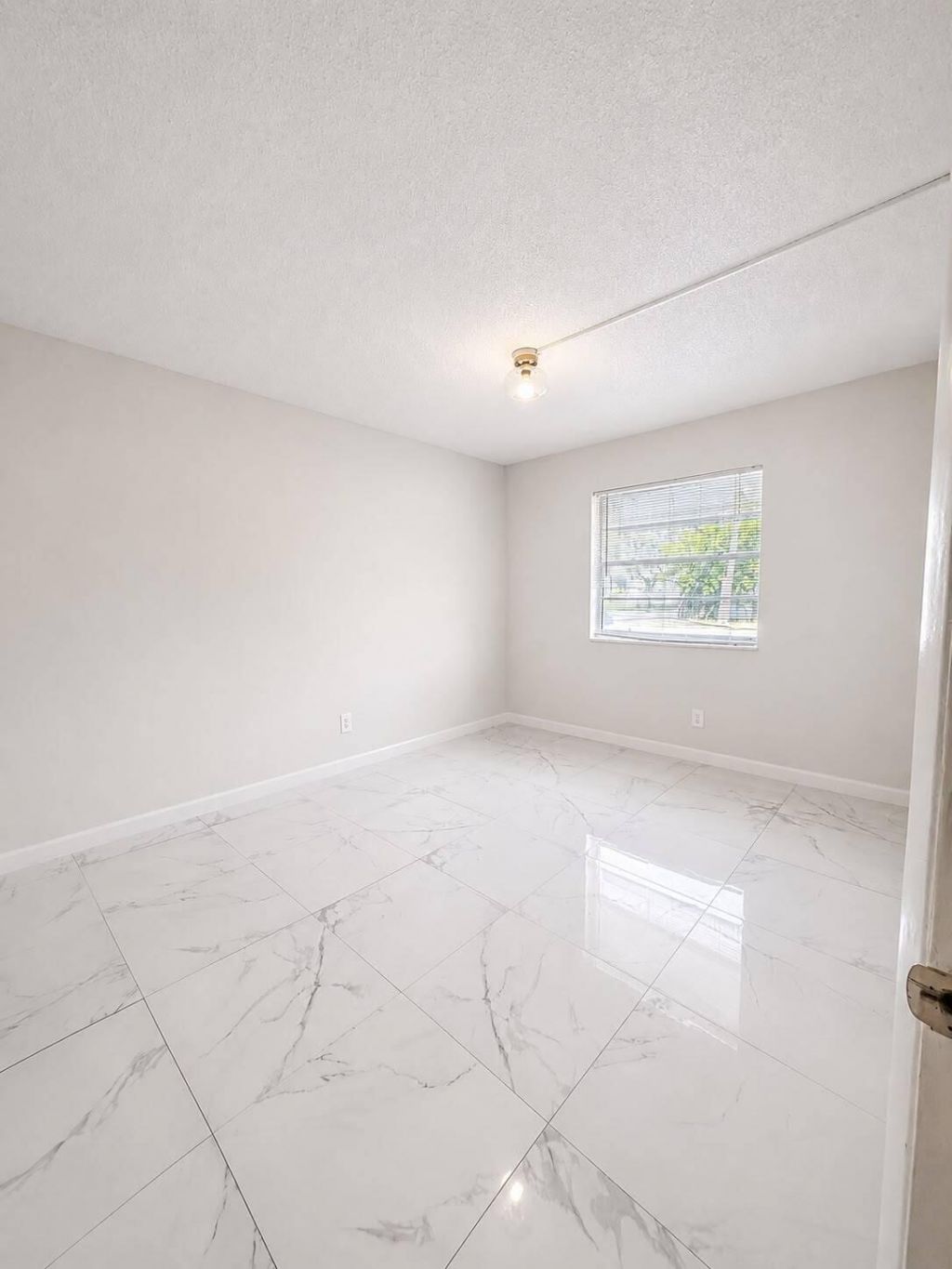 650 SW 15th Avenue, Unit 1-10, Fort Lauderdale, FL 33312 Photo