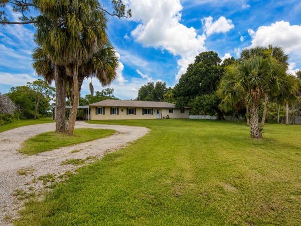 9302 Orange Avenue, Fort Pierce, FL 34945