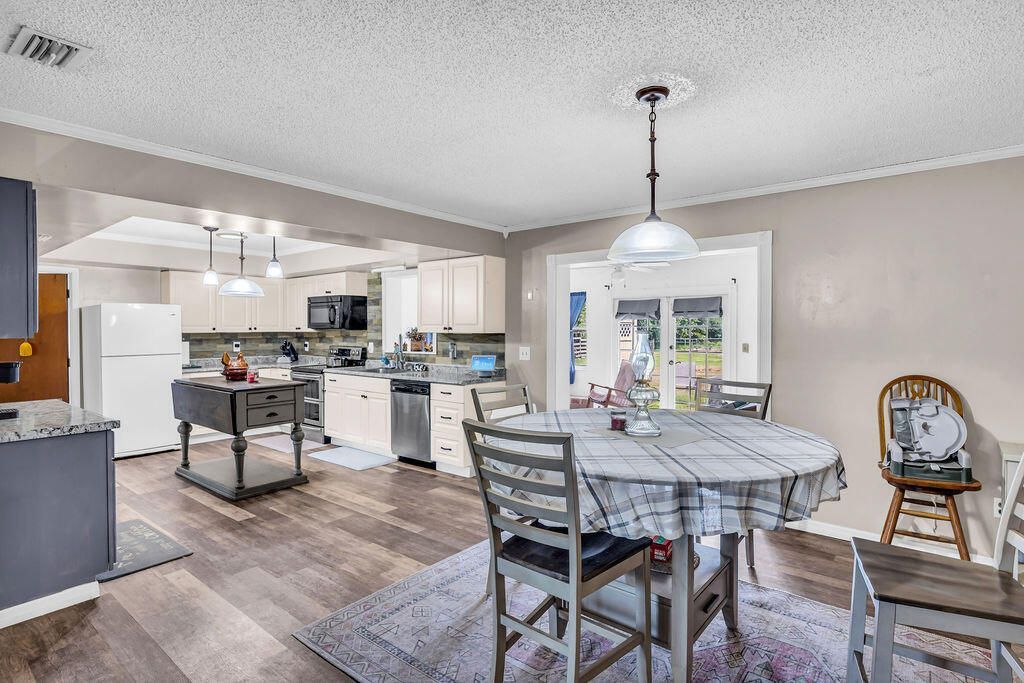9302 Orange Avenue, Fort Pierce, FL 34945 Photo