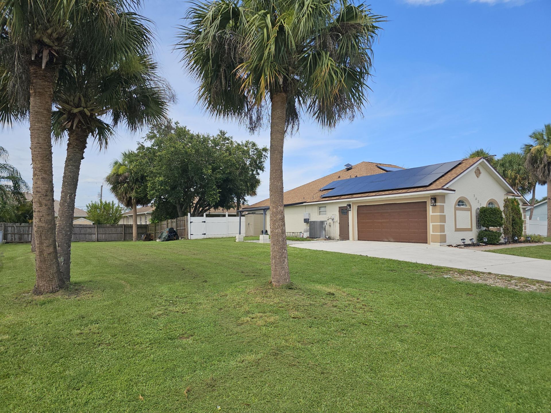 1637 SW La Gorce Avenue, Port Saint Lucie, FL 34953 Photo