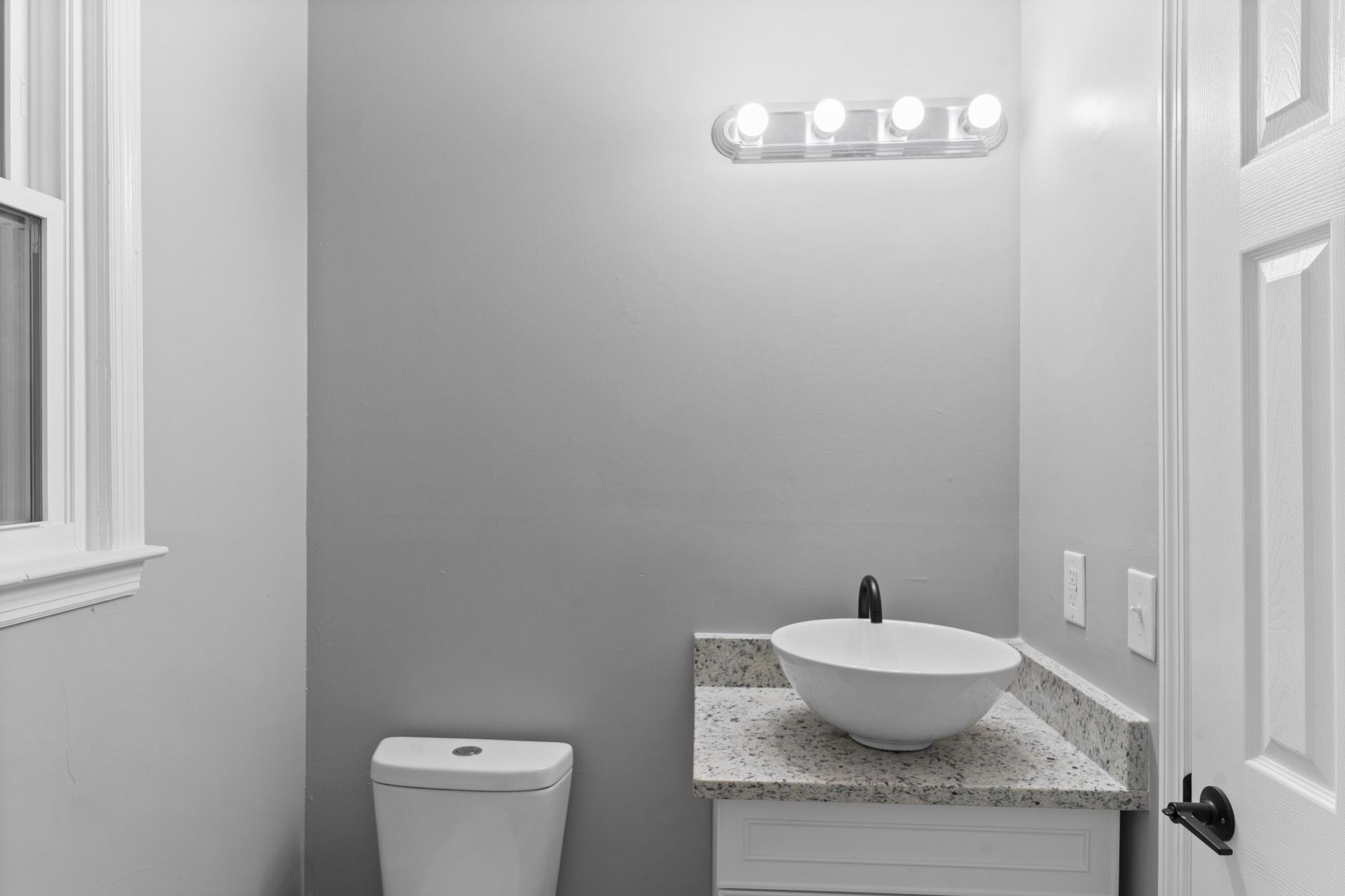 1231 Sheppard Road Photo 15