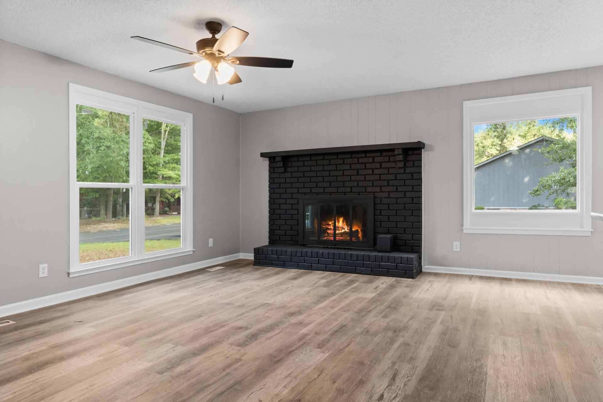1231 Sheppard Road Photo 7