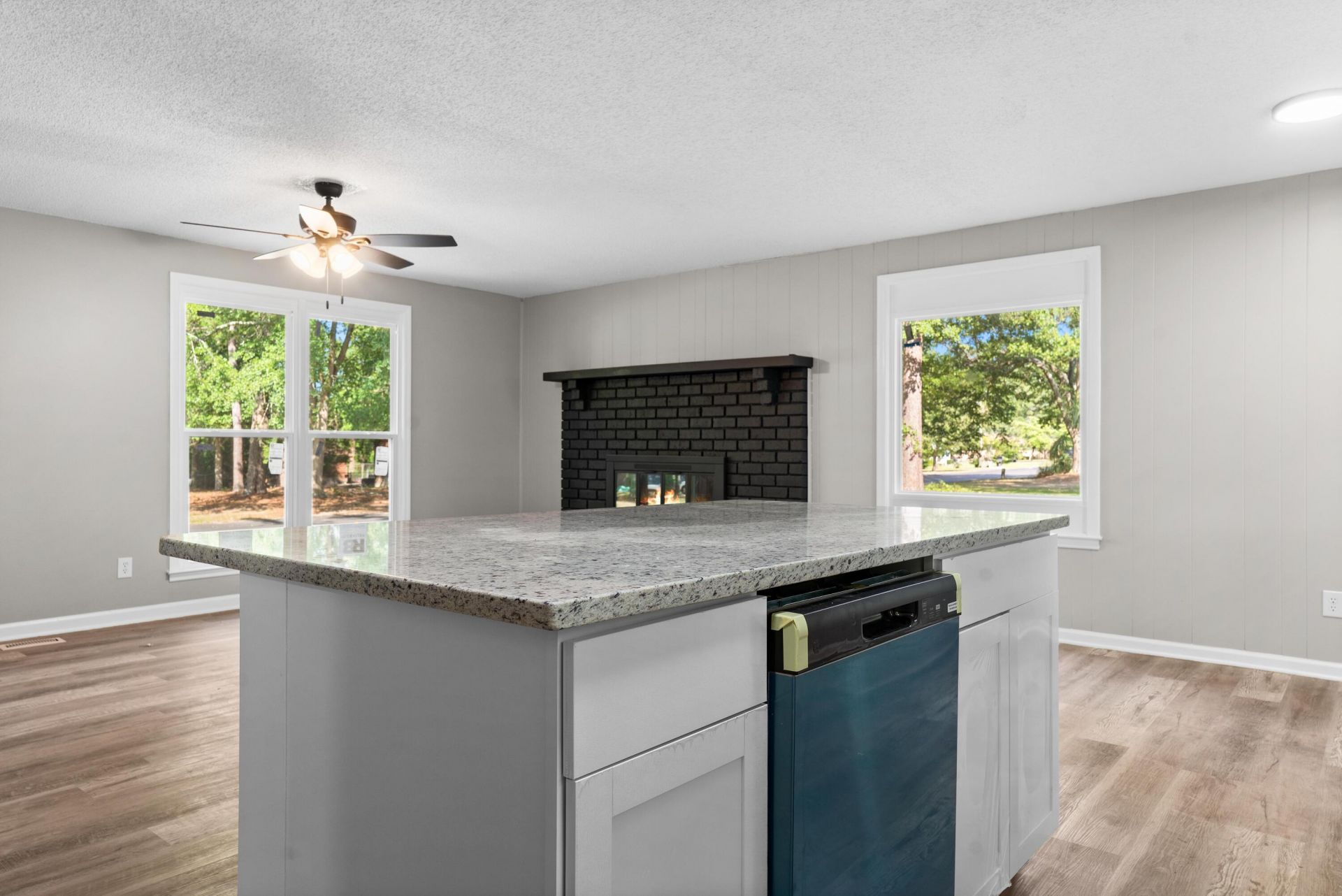 1231 Sheppard Road Photo 8