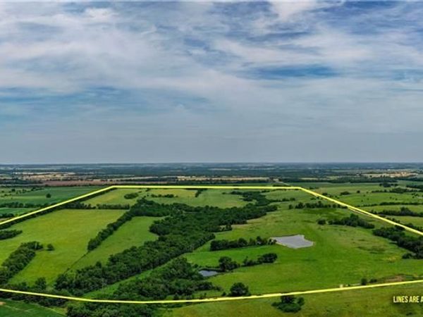 SE 800 Road, Kincaid, KS 66039