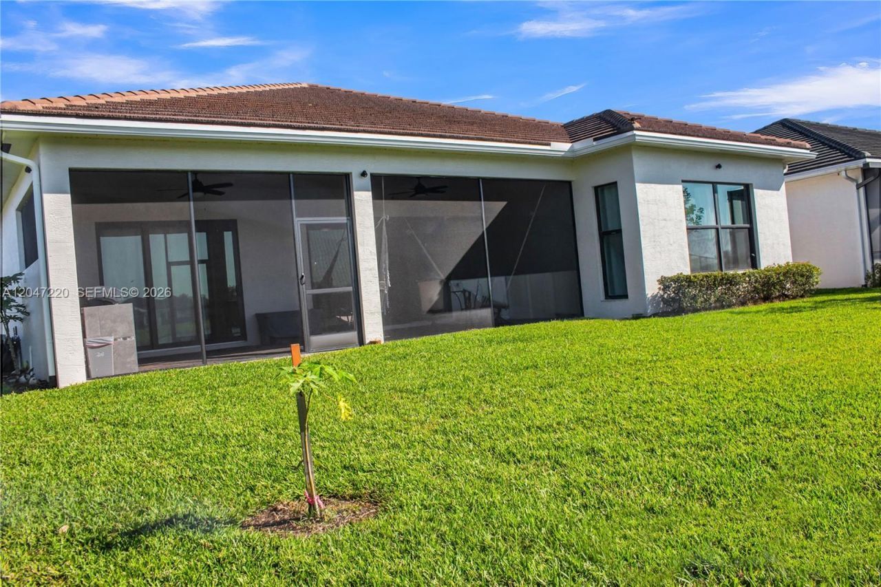 15750 Longboat Key Dr , Westlake, FL 33470 Photo