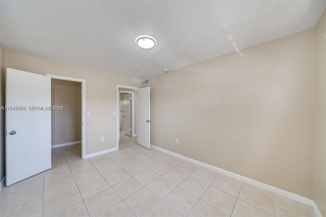 15630 SW 80th St , Unit I-302, Miami, FL 33193 Photo
