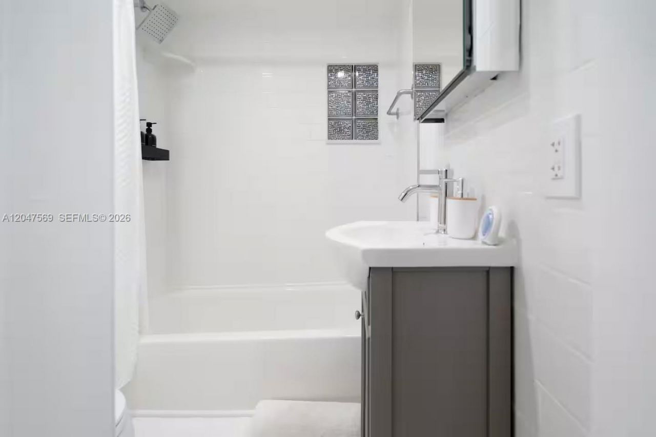 174 NE 55th St , Unit 1, Miami, FL 33137 Photo