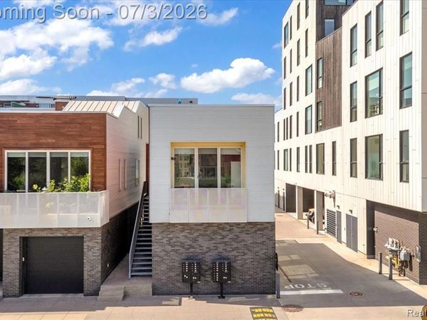2637 Brush Street, Detroit, MI 48201