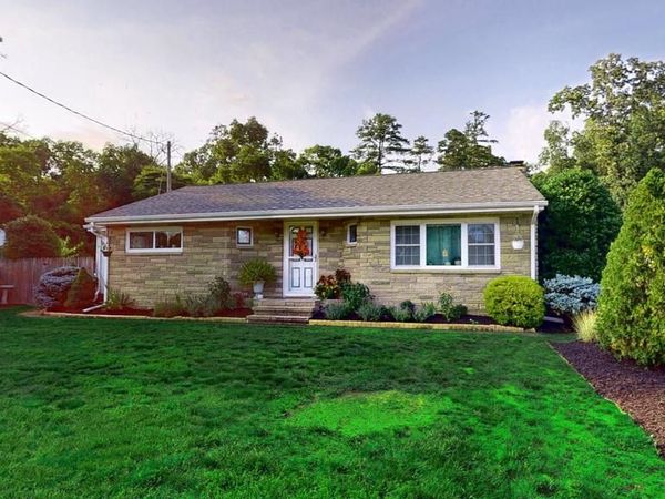 147 W HAMPTON STREET, PEMBERTON, NJ 08068