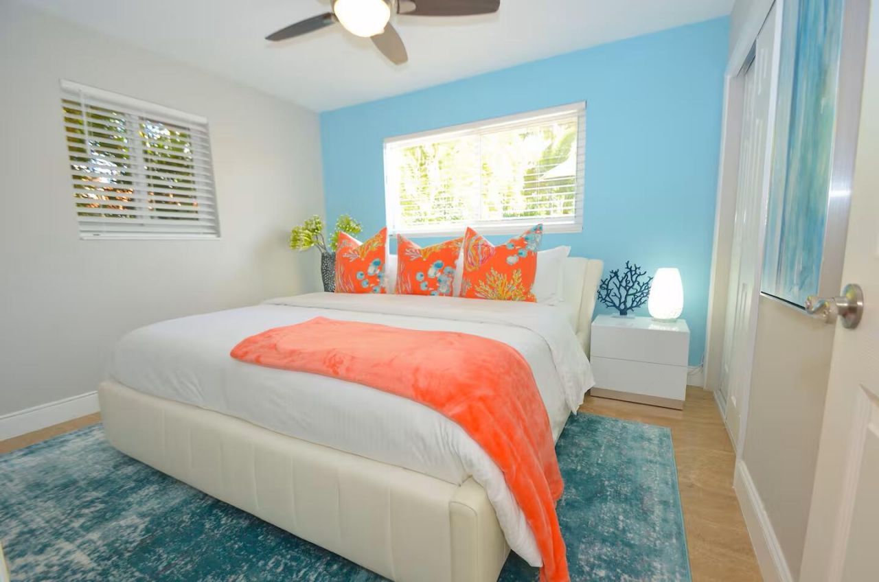 2060 Coco Palm Place, Lauderdale by the Sea, FL 33062 Photo