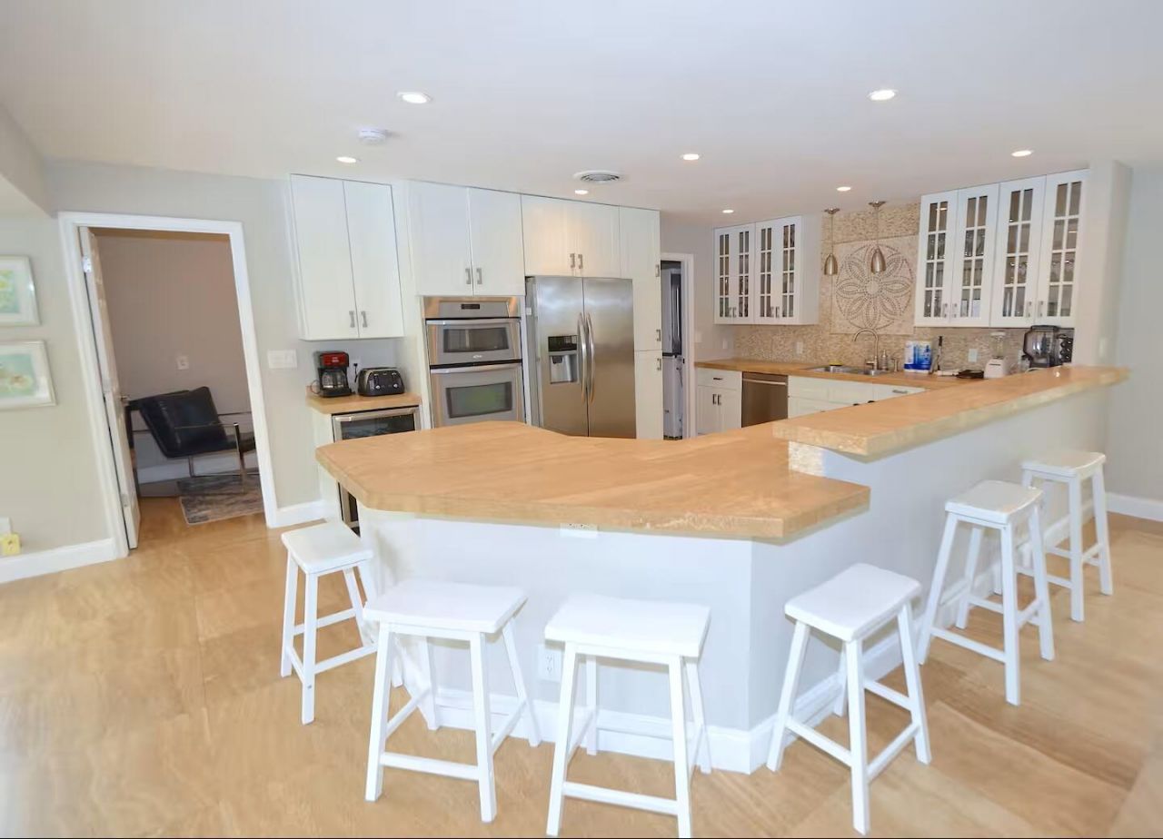 2060 Coco Palm Place, Lauderdale by the Sea, FL 33062 Photo