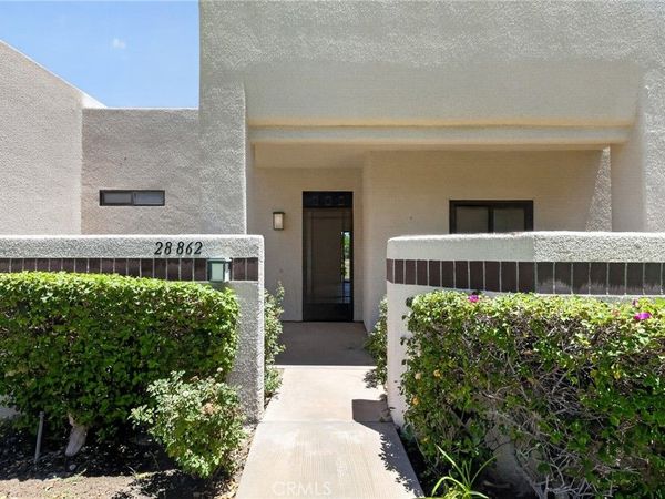28862 Isleta Court, Cathedral City, CA 92234