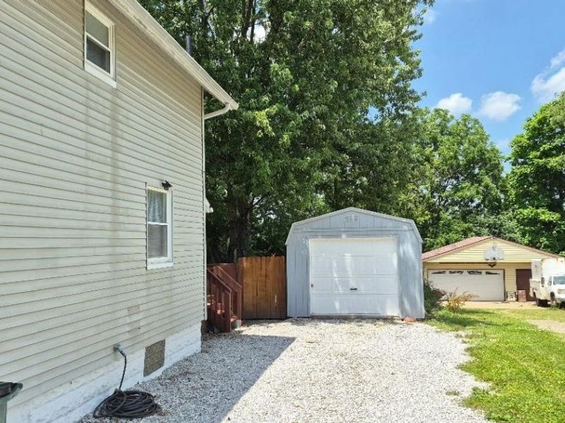 589 Highland Avenue, Barberton, OH 44203 Photo 6